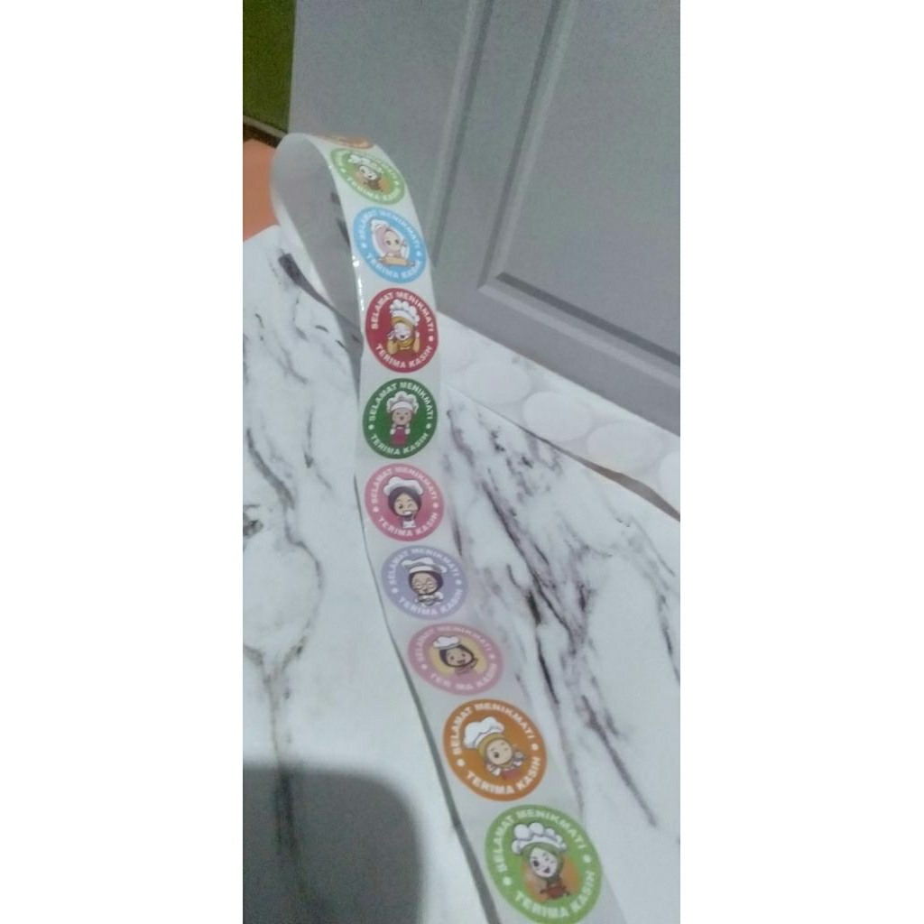 StickerBulatSelamatMenikmati02