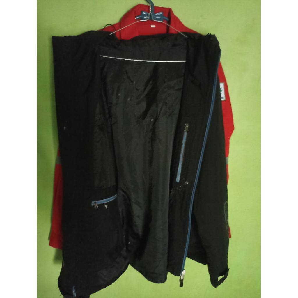 Jaket Outdoor Goretex