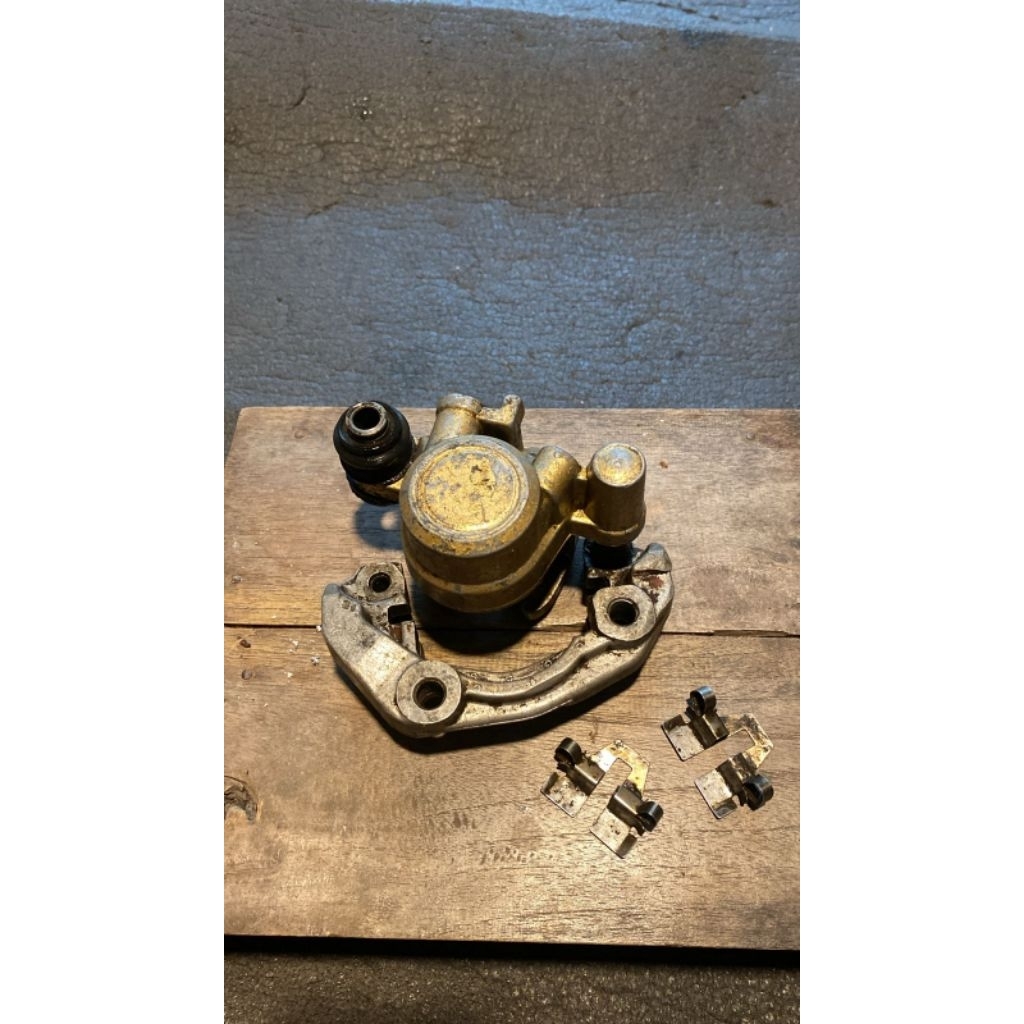 kaliper fiz FizR original piston 1