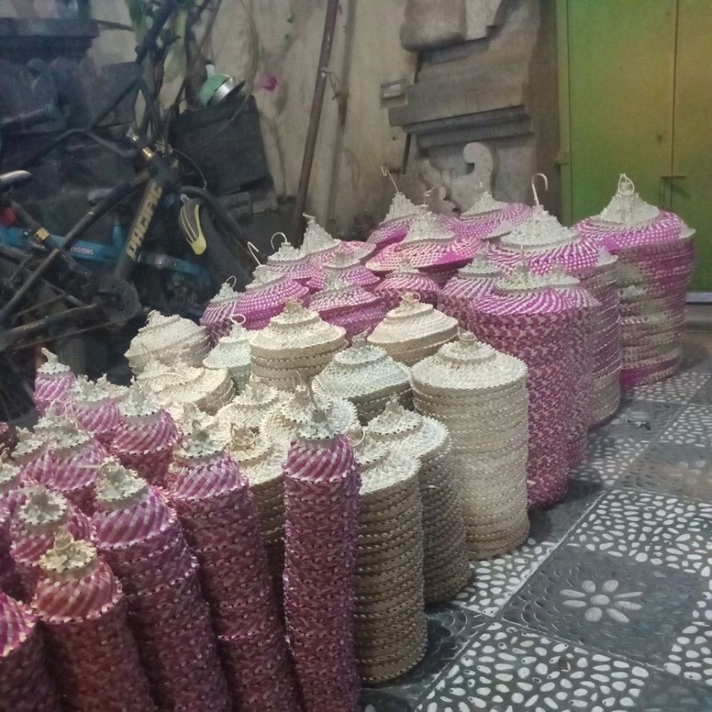 saab ental bisa untuk gantungan sampian penjor,tutup gelas,tutup jajan,tutup makanan dan dekorasi/HA