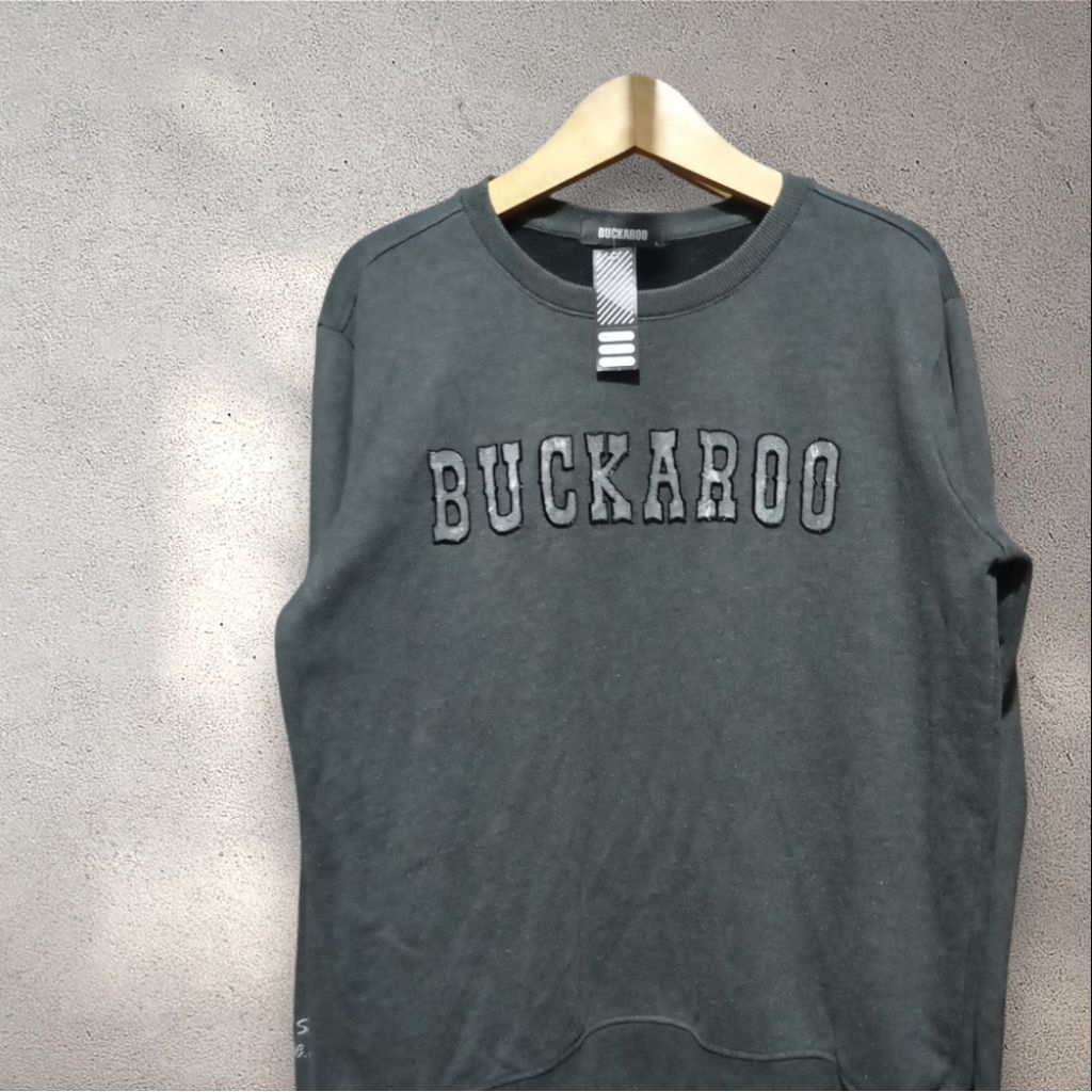 Crewneck Buckaroo