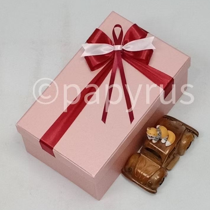 

PAPYRUS 15x25 Tinggi 10cm Kotak Kado Gift Box Hadiah V3