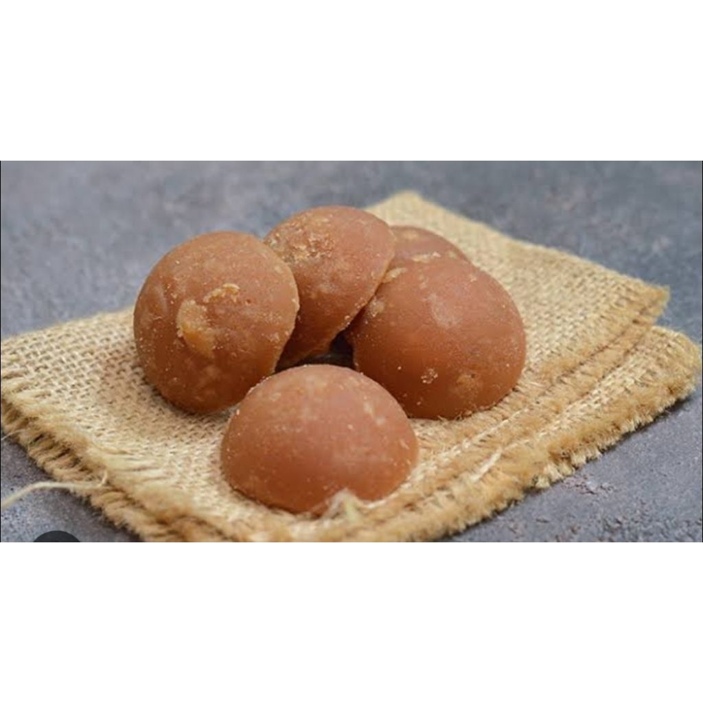 

GULA MERAH ASLI MADURA TERBUAT DARI LEGEN SIWALAN TANPA CAMPURAN