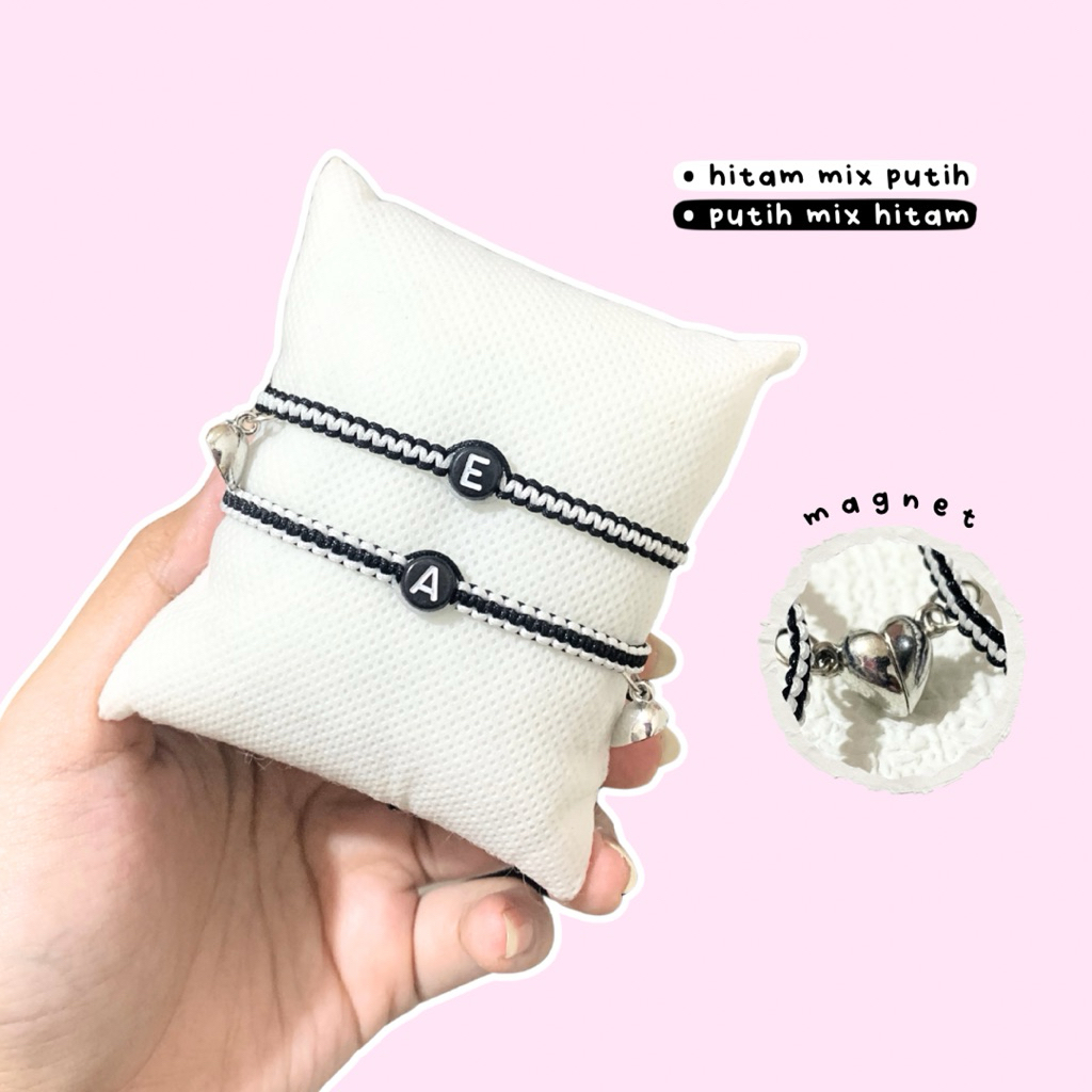 [Bisa COD] Magnet + Request Nama • Gelang Magnet Couple Inisial Tali Anyam Bebas Custom Inisial Nama
