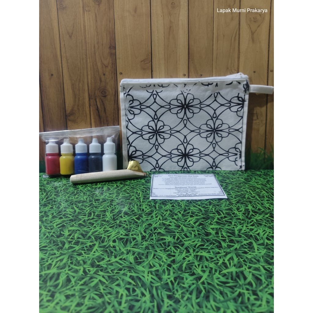 

Paket Membatik Pouch / dompet+5warna+canting lengkap