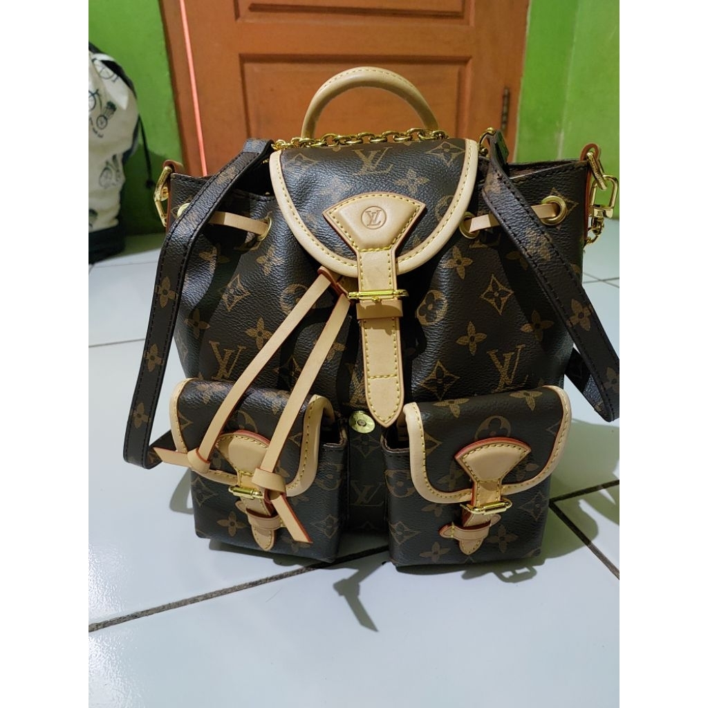 ransel LV