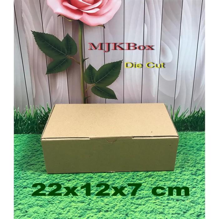 

KARDUS/ KARTON/BOX UK.22X12X7CM.........MODEL KARDUS PIZZA