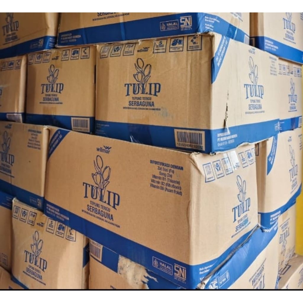 tepung terigu tulip 1kg. 1karton isi 10pcs. PT Wilmar