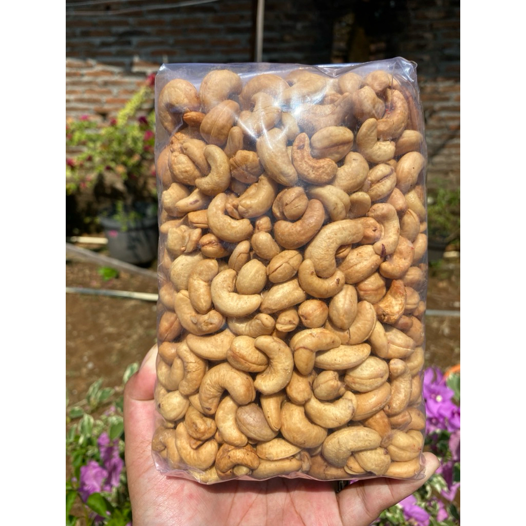 

Kacang mede goreng mete matang utuh kacang mete matang goreng bawang