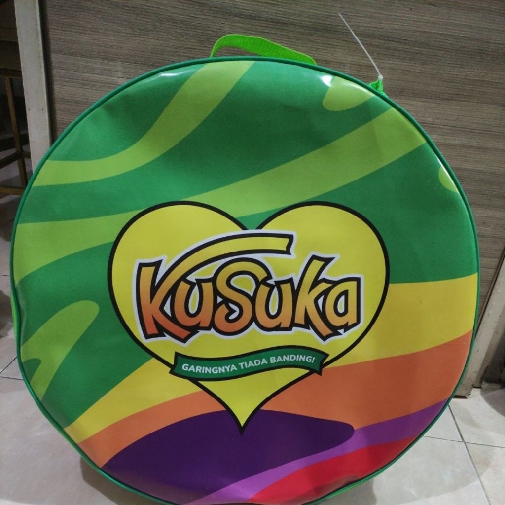 

kusuka giant