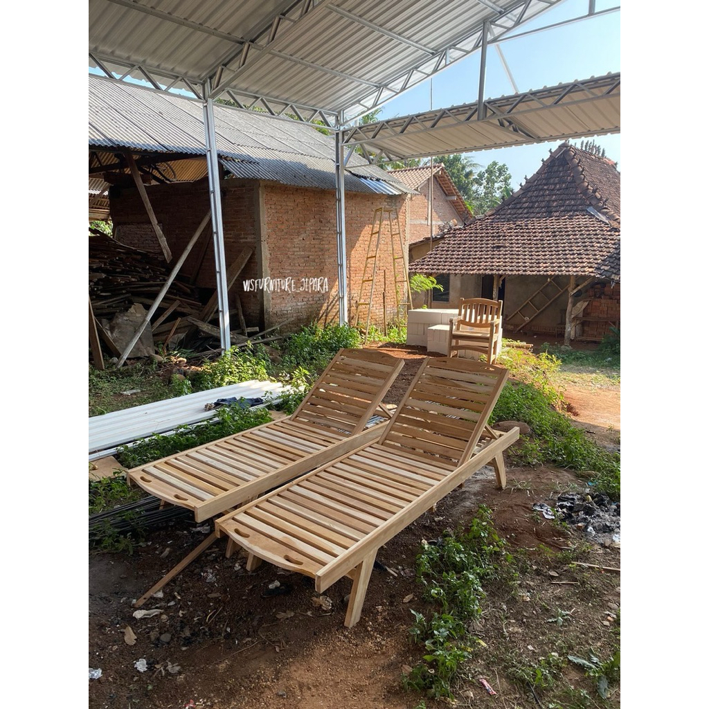 kursi pantai kursi lounger santai kayu jati