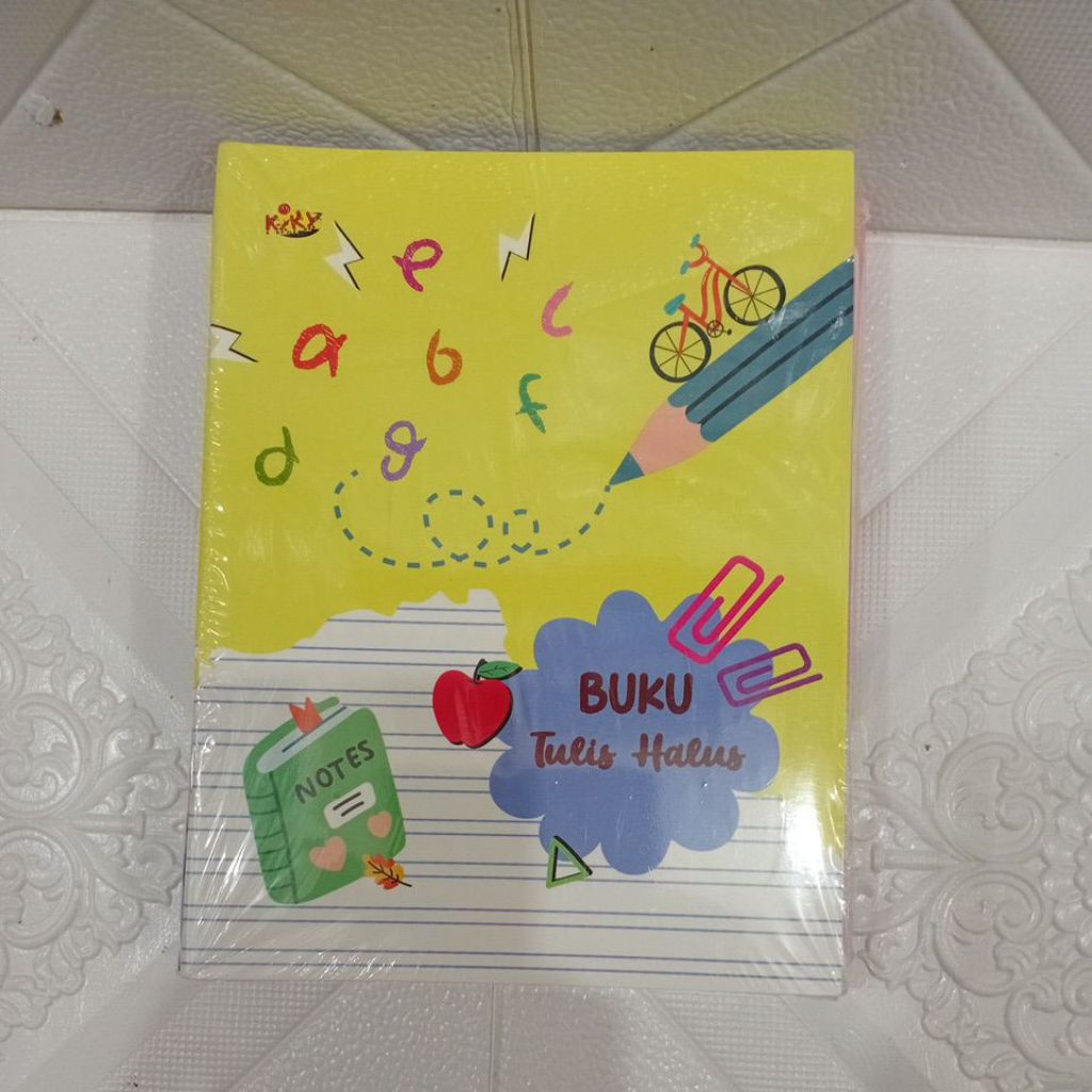 

Buku tulis Halus kasar KIKY 38 Lembar/Buku, Harga per pack ( isi 10 buku )