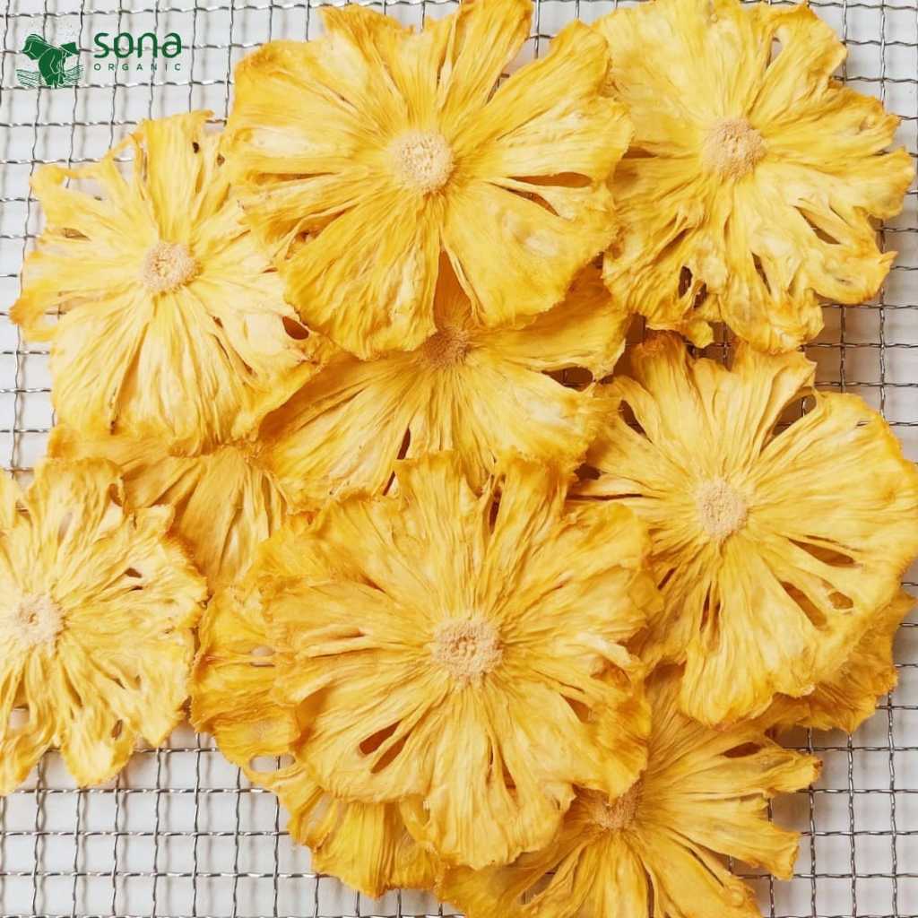 

Dried Pineapple 100 gr - Nanas Kering - Nanas Kering Iris - Sona