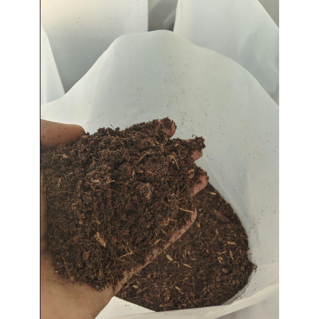 media tanam siap pakai berat 5kg