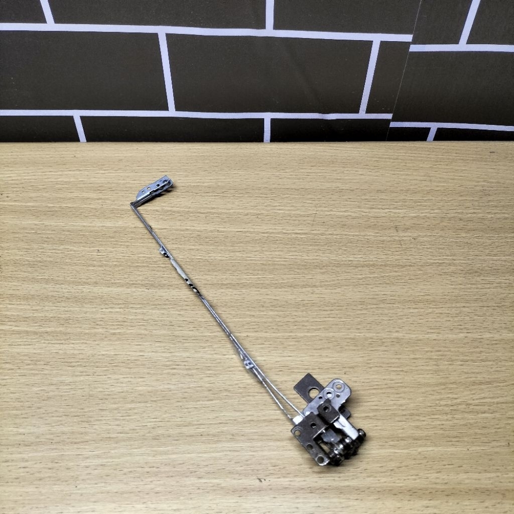 Engsel laptop Acer Aspire V5-431 V5-471