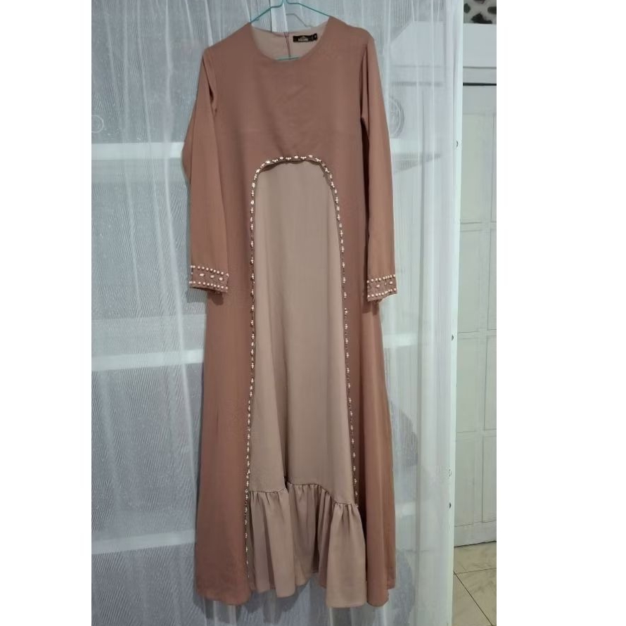 kazami dress preloved
