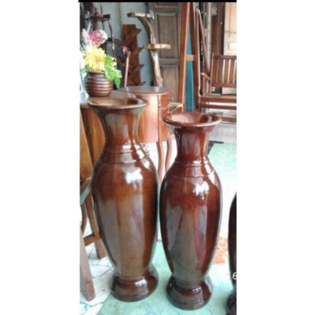 vas guci merak kayu jati