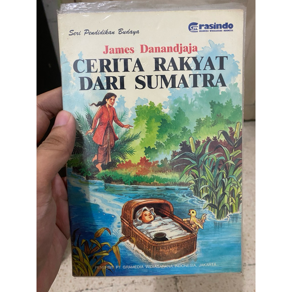 BUKU CERITA RAKYAT DARI SUMATRA