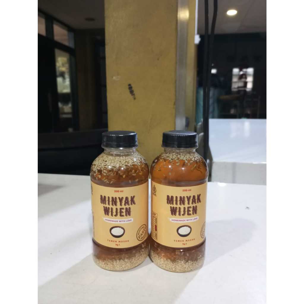 

Minyak Wijen WuEn Asli – 200ml – Premium Grade A – Untuk Masakan, Salad & MPASI – Biji Wijen Pilihan – No Pengawet