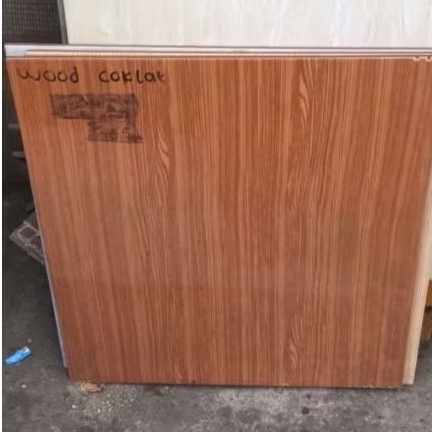 Keramik 40x40/dus glossy