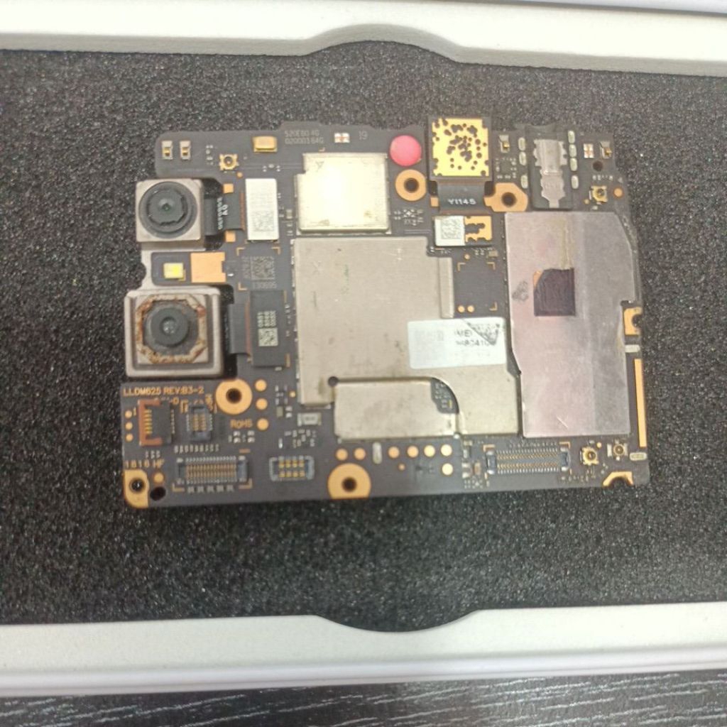 Mesin Copotan Xiaomi Redmi S2, Ram 3GB, Rom 32GB