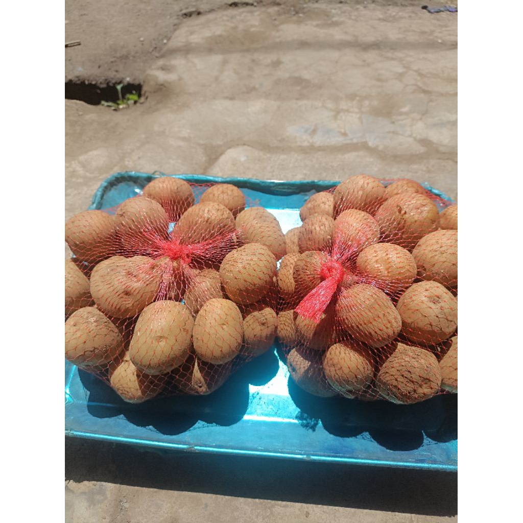 

Kentang Dieng Ukuran Kecil 1 Kg isi 25- 40 BIJI | berkah sayur