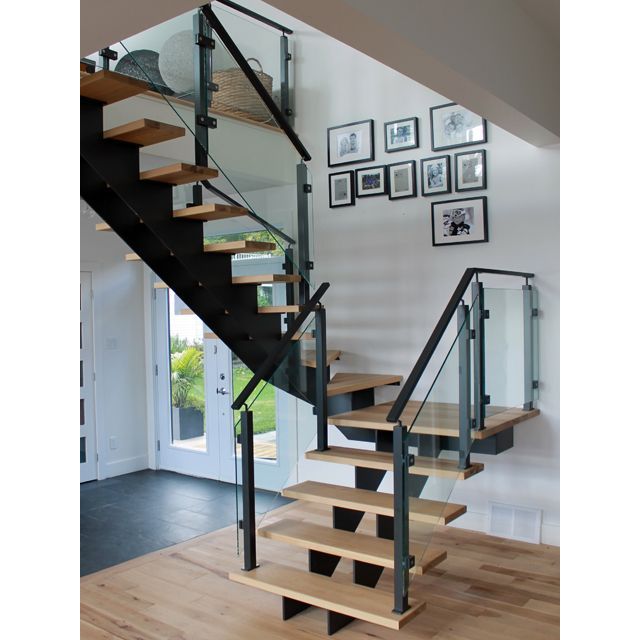 Railing Tangga Kaca Minimalis