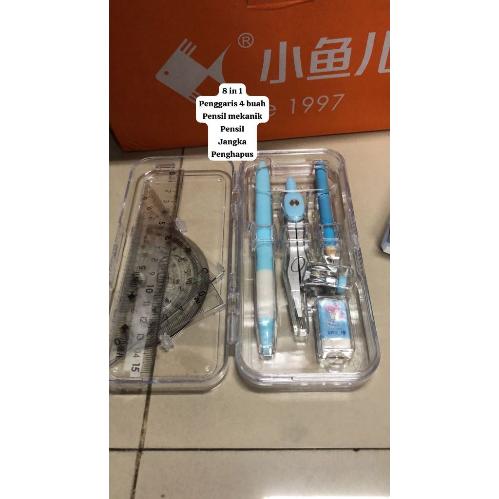 

jangka set merek mini fish ( kode 2333) 8 in 1 ( penggaris 4, jangka, pensil, pensil mekanik, penghapus) kemasan besar