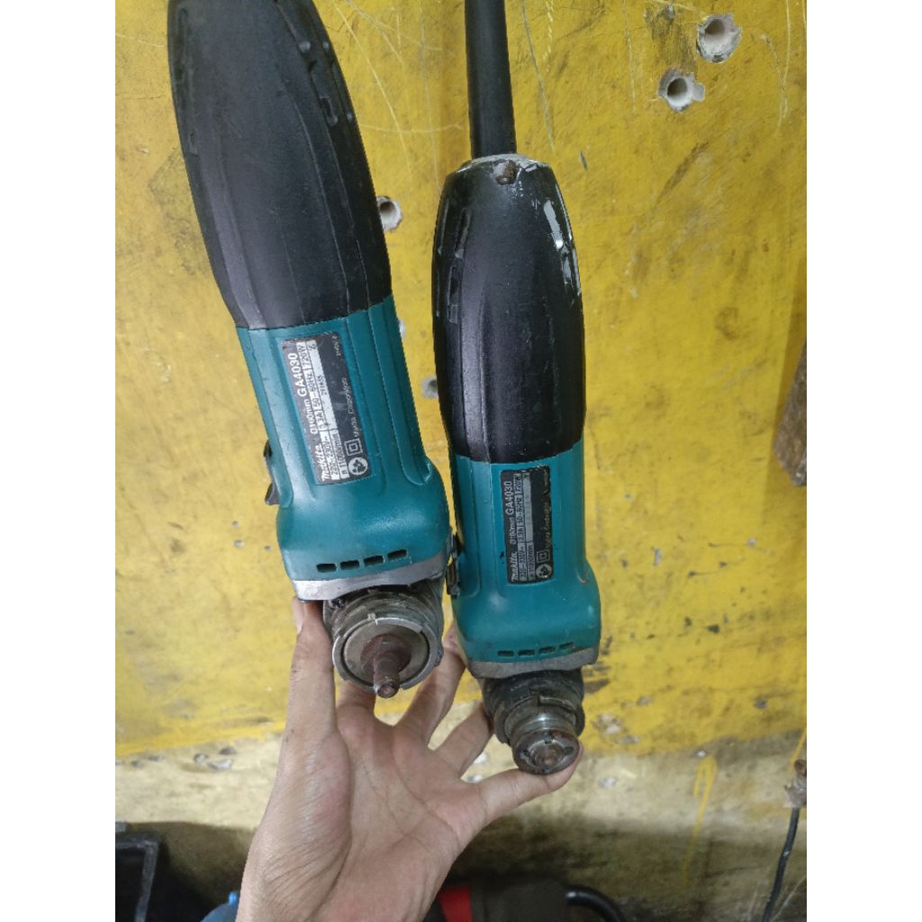 Gerinda Makita GA4030 bekas