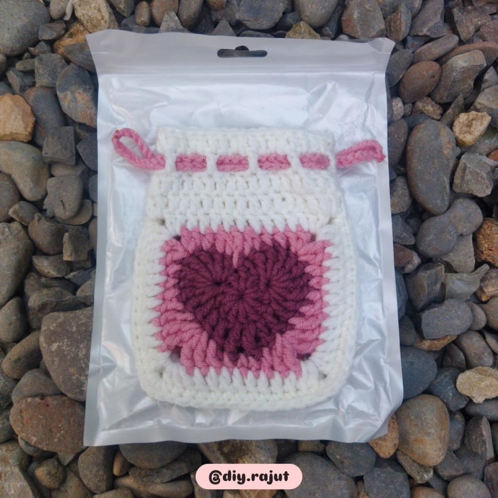 Heart Pouch | Gantungan Kunci Rajut Heart | Gantungan Tas | Gantungan Kunci | Crochet Keychain Lucu 