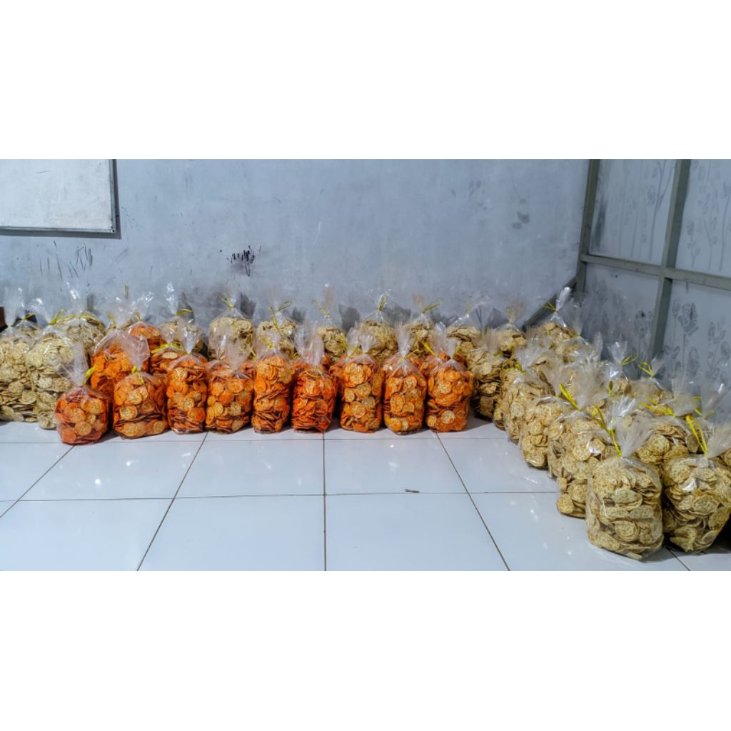 

keripik tempe sagu rasa balado 1kg