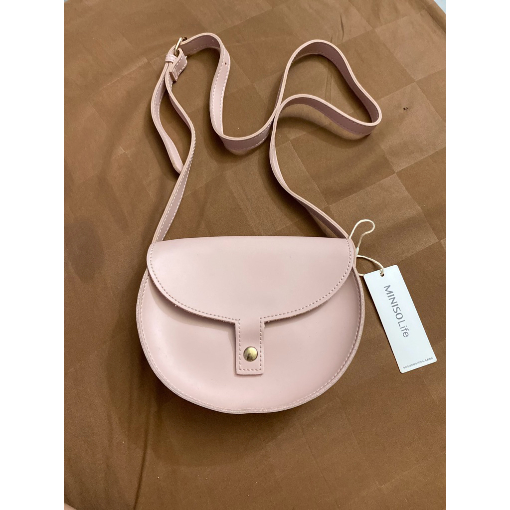 SLING BAG MINISO / DOMPET KOIN MINISO