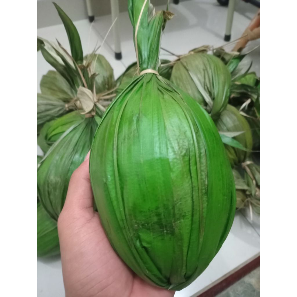 

Gula Aren asli cibaliung 100% dari pohon aren pilihan