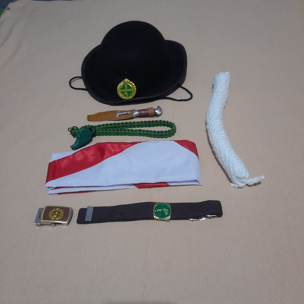 atribut Pramuka Siaga putra putri alat Pramuka hijau