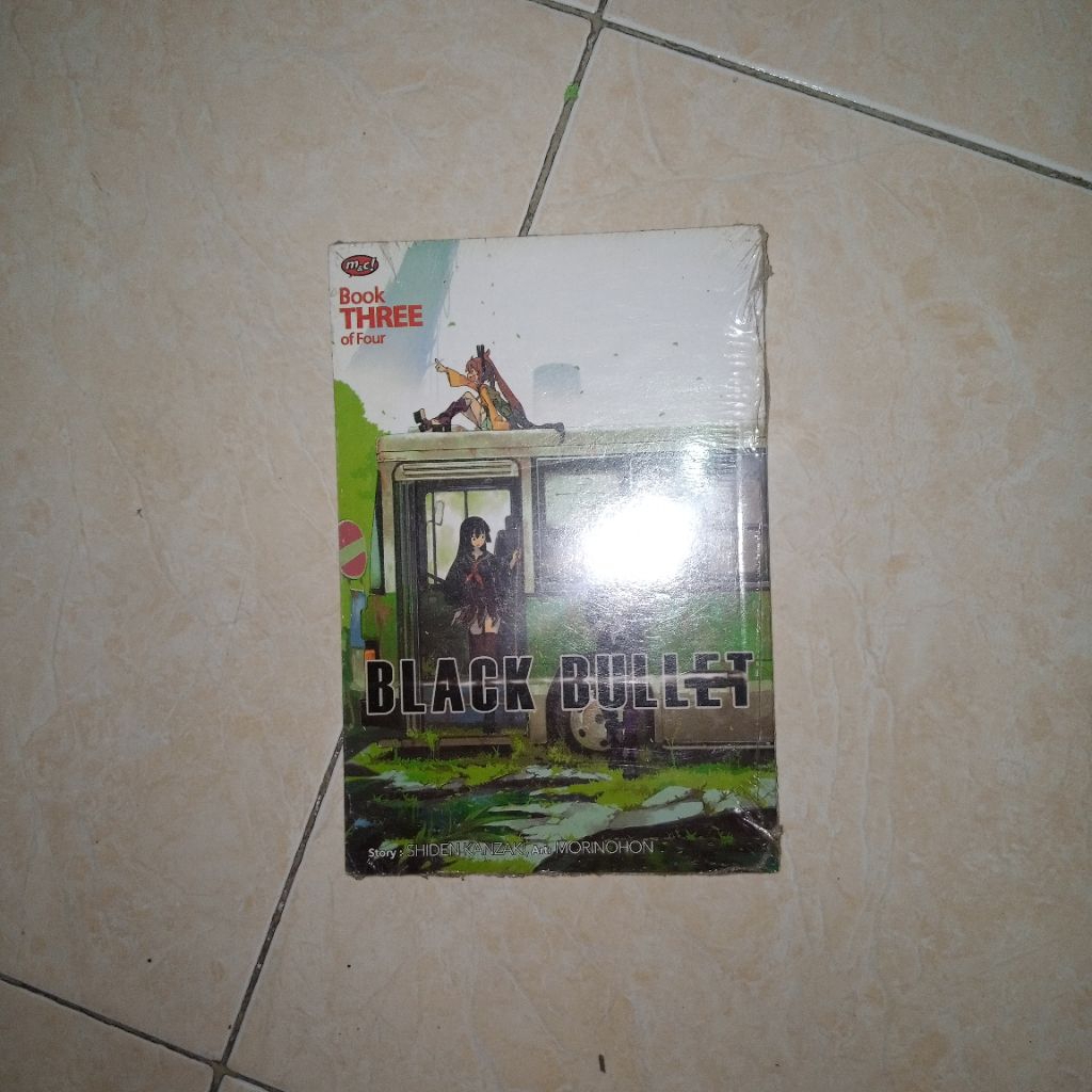 Black Bullet, komik, seri 3/m&c