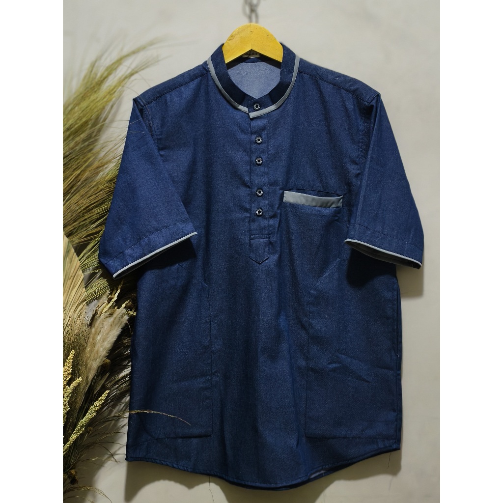 ALYUCUSTOM Denim - Kemeja Koko Pria Lengan Pendek Polos Regular Fit JUmbo Katun denim/jeans
