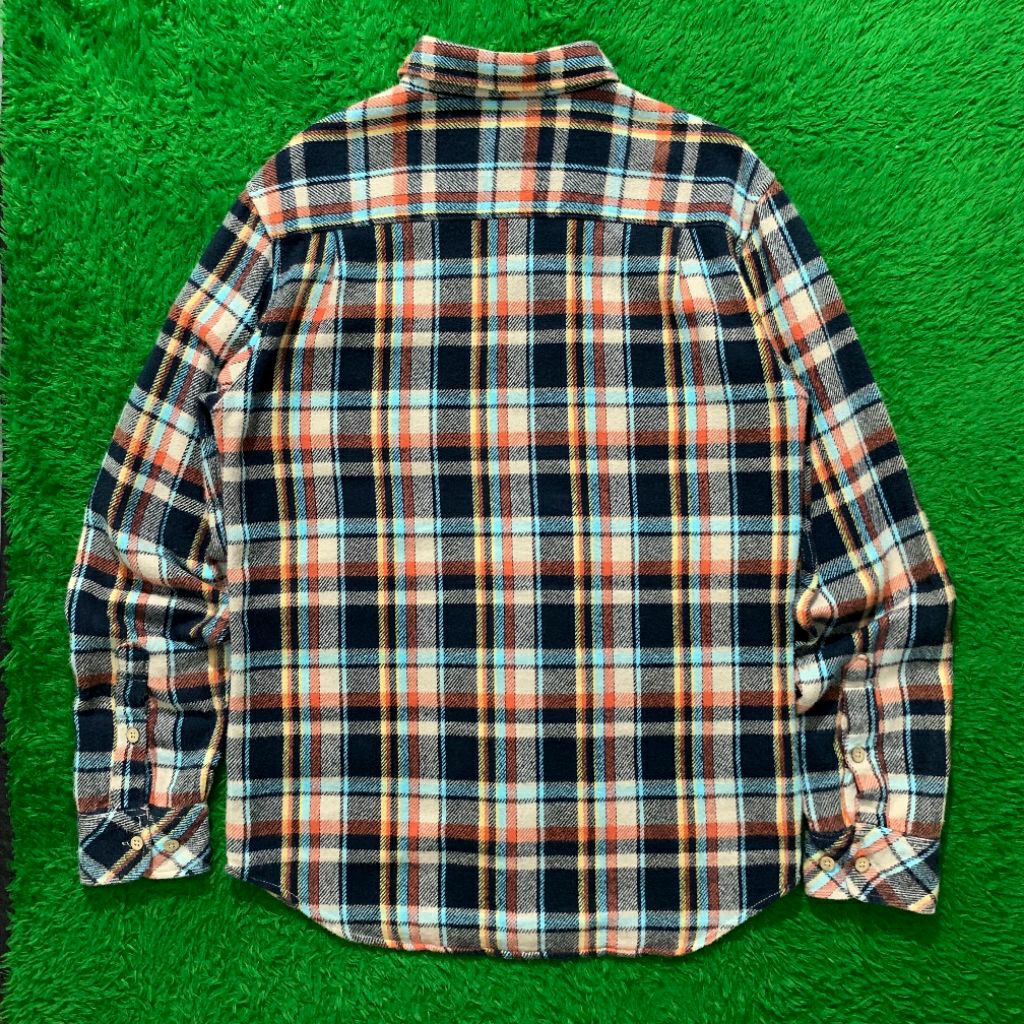 Kemeja JUNGLE STORM vintage