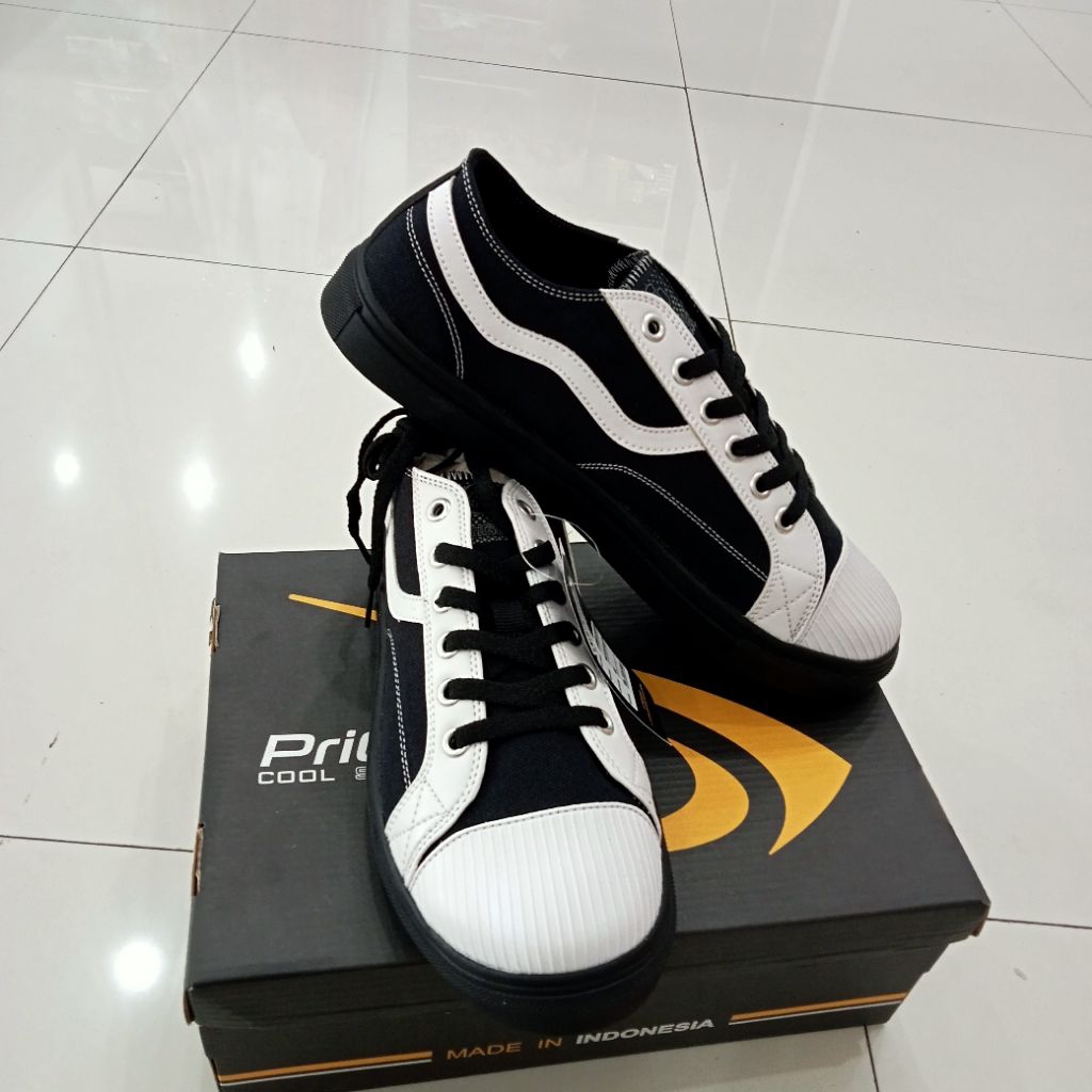 Sepatu sekolah Hammer low/sepatu sekolah Merk Prigo