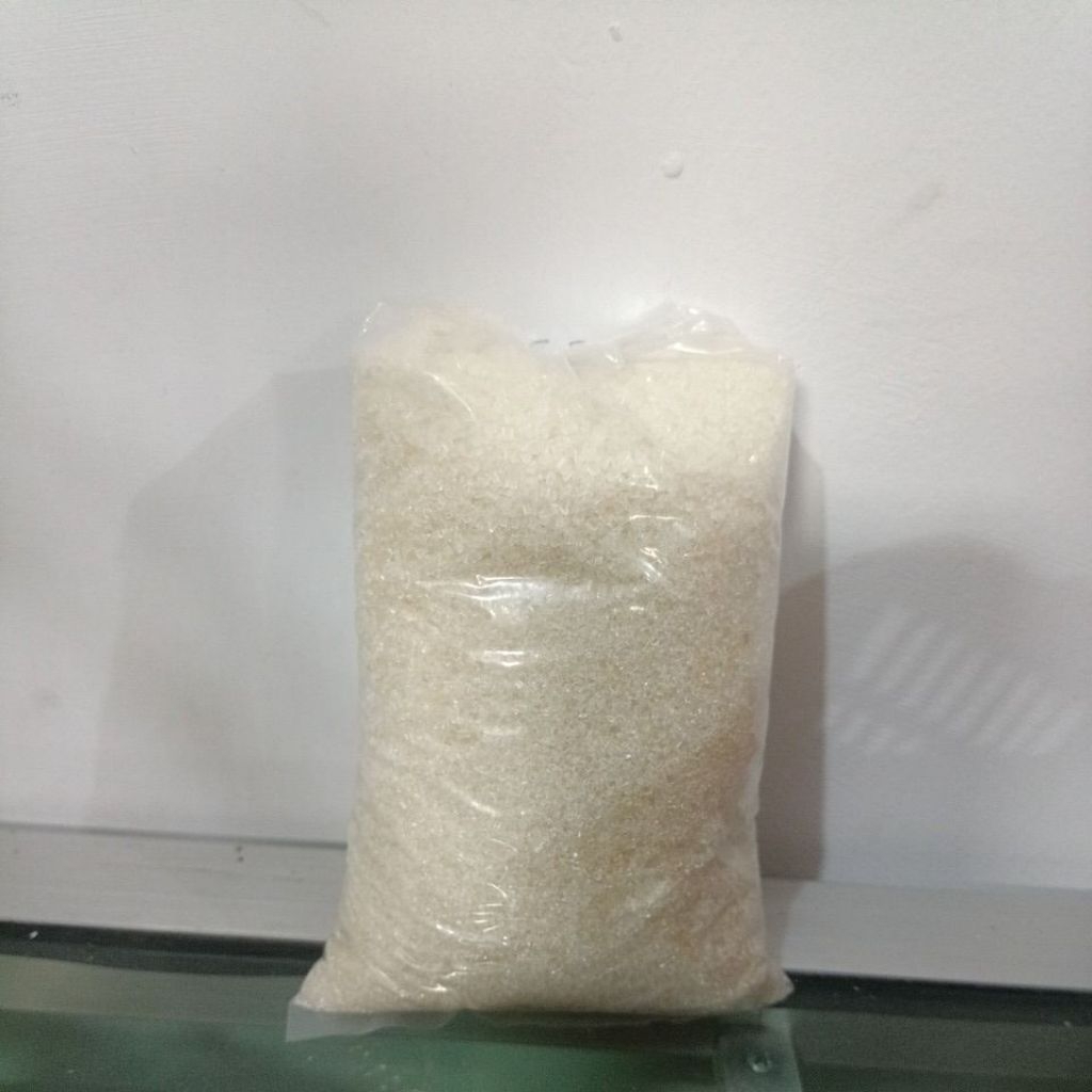 

Gula putih 1/4 kg