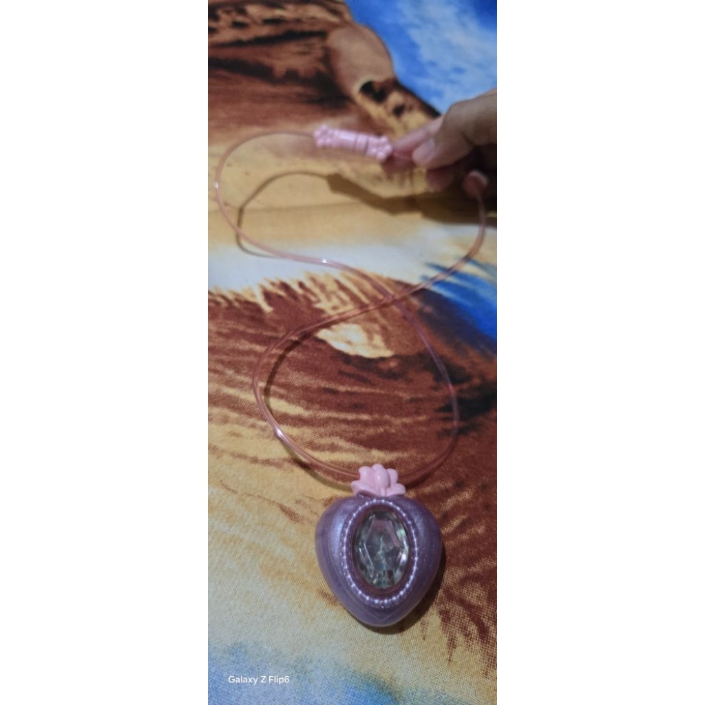 kalung barbie teresa swanlake mattel doll