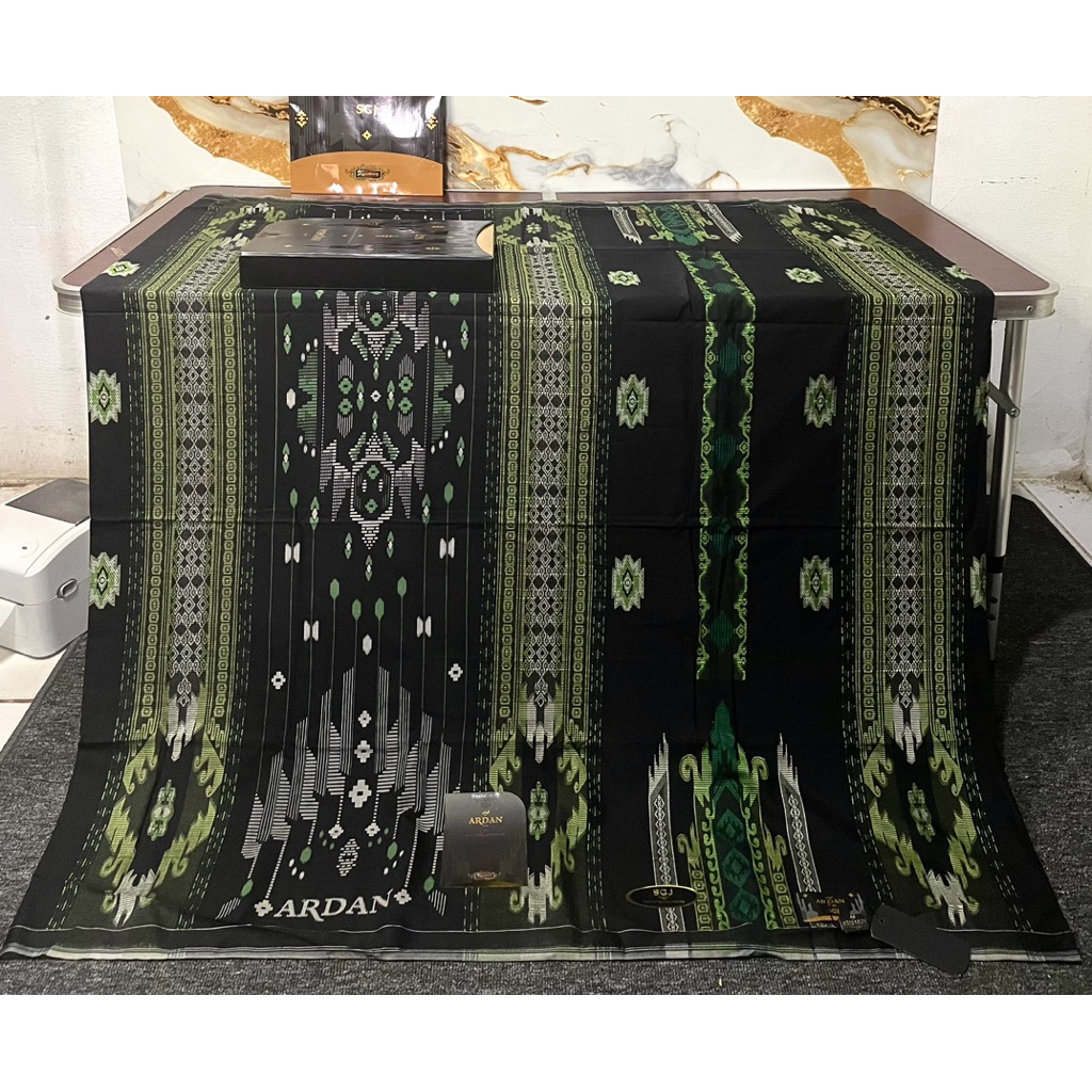 sarung Ardan glod SGJ (songket gunung jaguar)