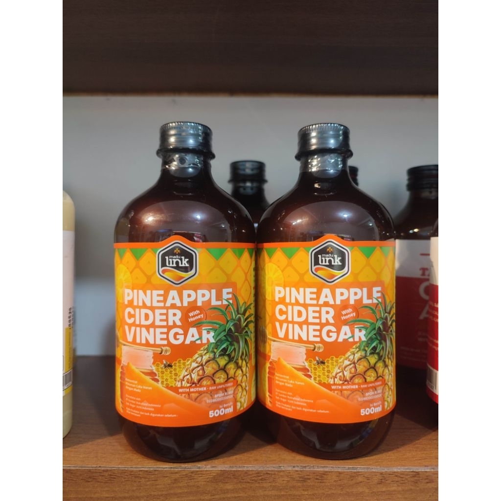 

Madu Link Pineapple Cider Vinegar With Honey and With Mother Kemasan 500 ml
