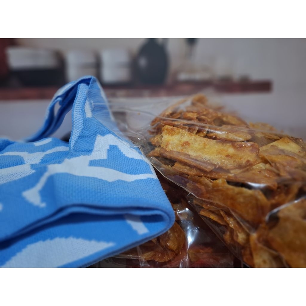 

KERIPIK PEDAS MANIS PROMO 4BGKUS FREE TAS RAJUT