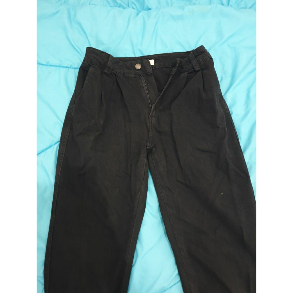 Preloved Mom jeans Bershka