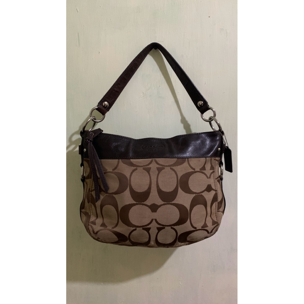 Tas coach hobo vintage rare harga net