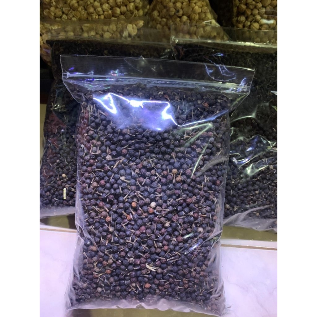 

Kemukus Kering Kualitas Super | Rinu Kiloan | Rempah Alami | Suka Tani99