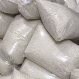 

Gula pasir Timbangan 1kg an