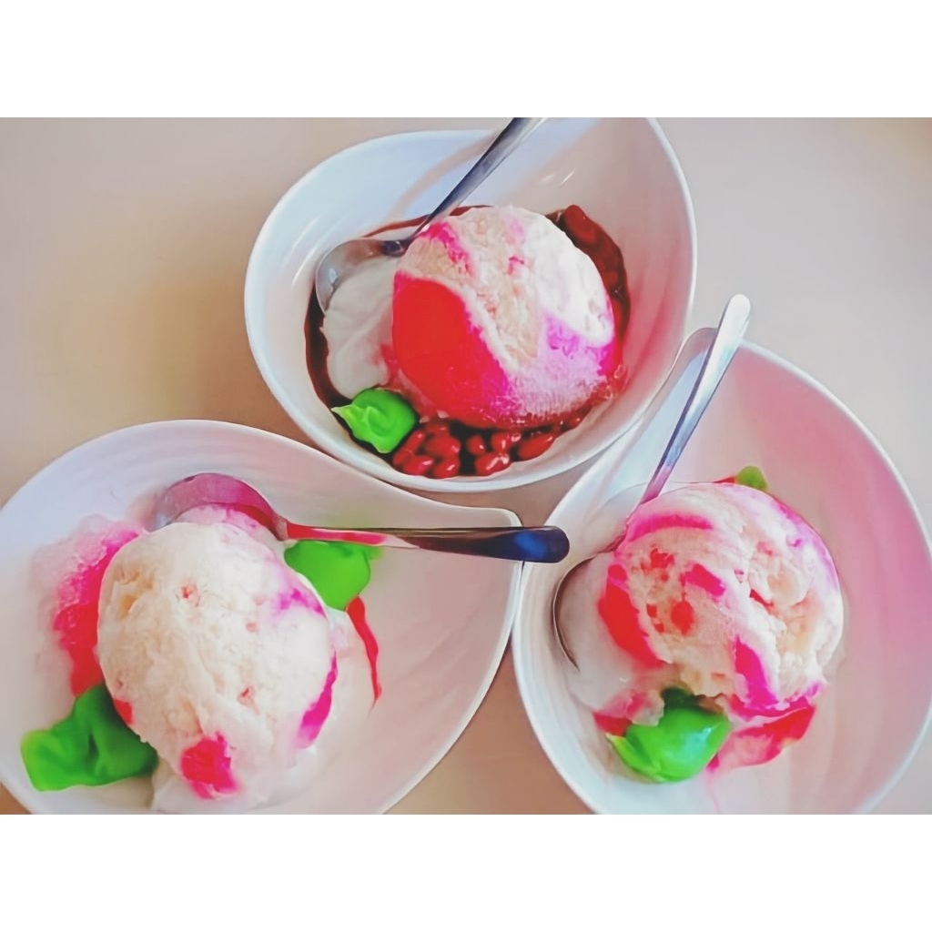 

Es pisang ijo DaengRate