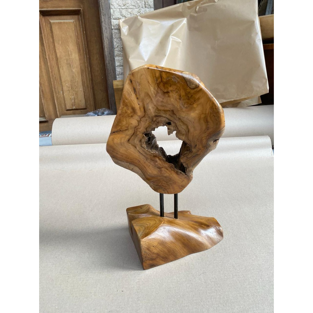 Dekorasi Kayu Akar Jati