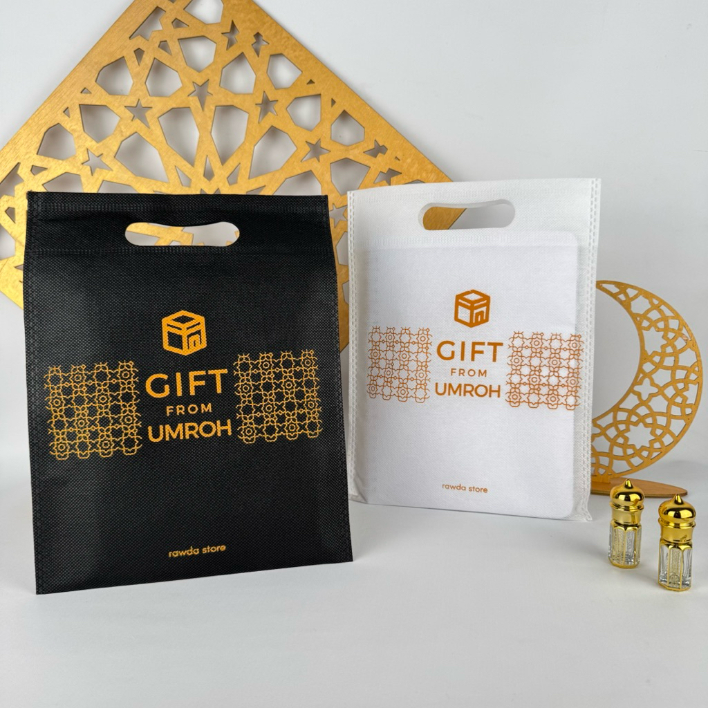 

Tas Spunbond Souvenir Oleh Oleh Gift Haji Umroh